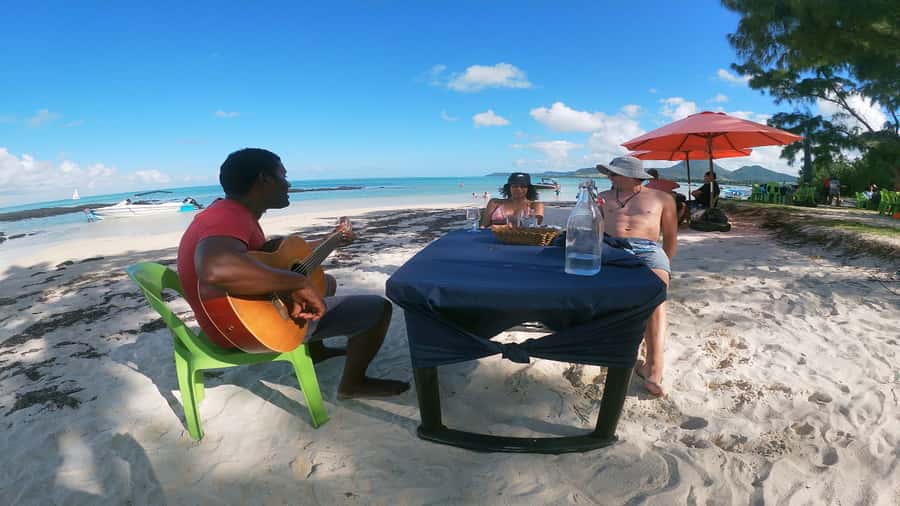 5 Islands All-Inclusive Speedboat w/Snorkeling Sea Turtle - Grand River South East adds a waterfall and wildlife stop