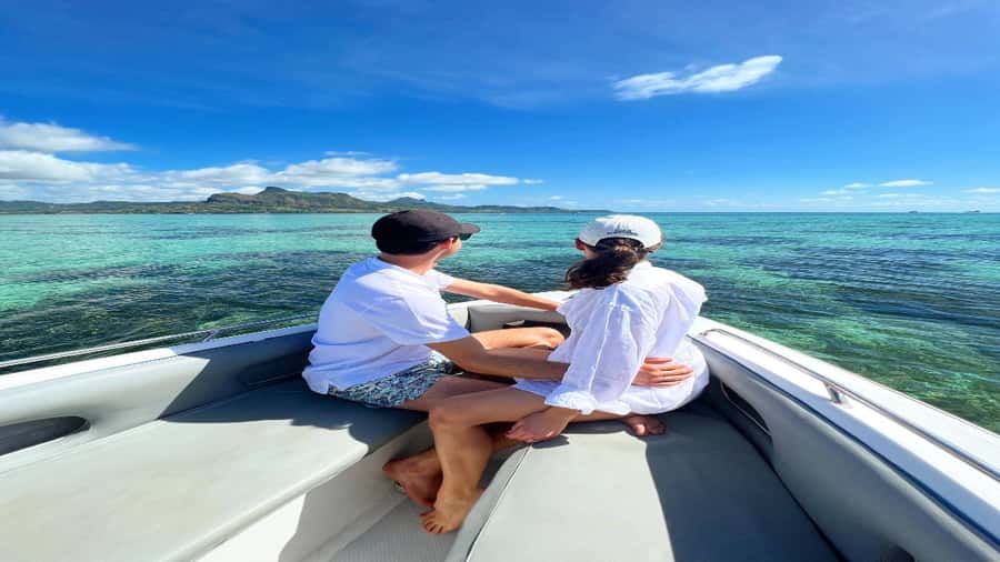 5 Islands Speedboat w/Snorkeling Sea Turtle + Lunch & Drinks - Ile aux Aigrettes marks the start of the relaxed afternoon