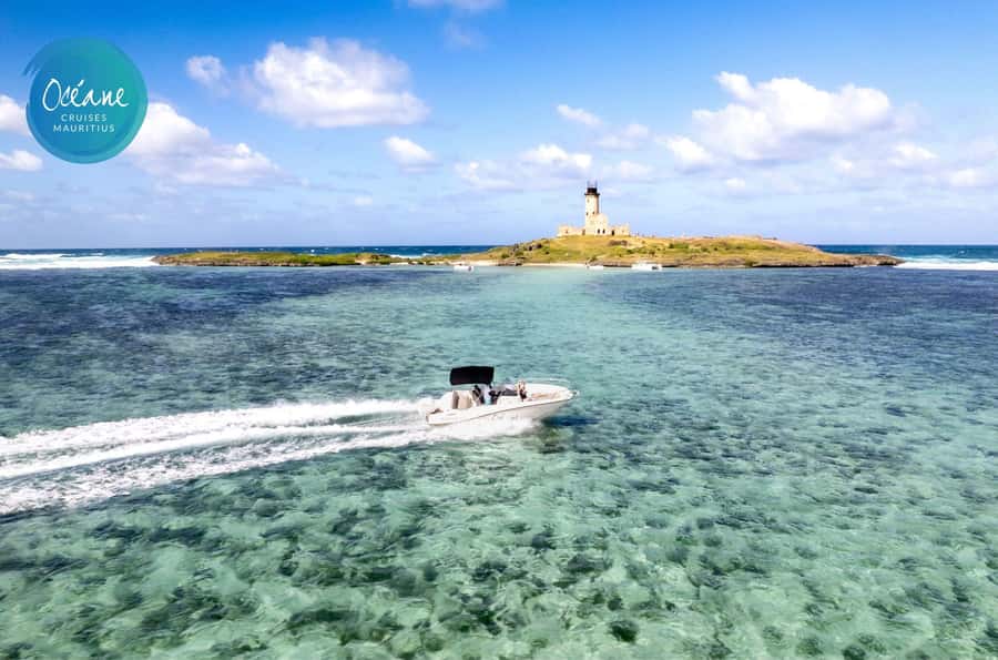 5 islands tour: New Private OCÉANE Speedboat - Ile aux Aigrettes and the snorkeling session