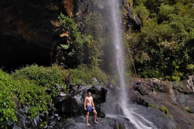 7 Cascades Half Day - Who should book this half-day hike