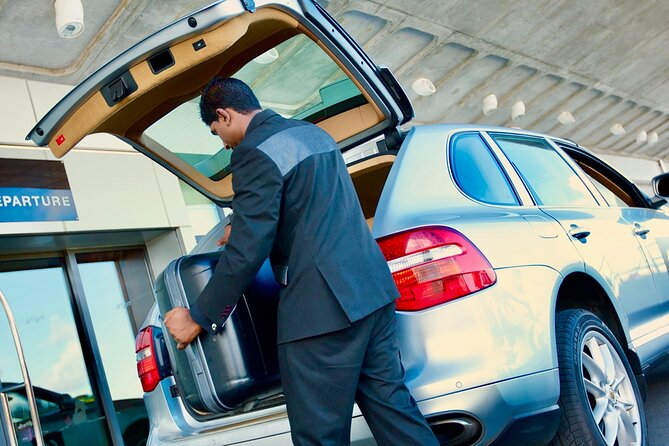 Airport & Hotel Transfers: Private with WIFI Facilities - Where expectations should stay realistic
