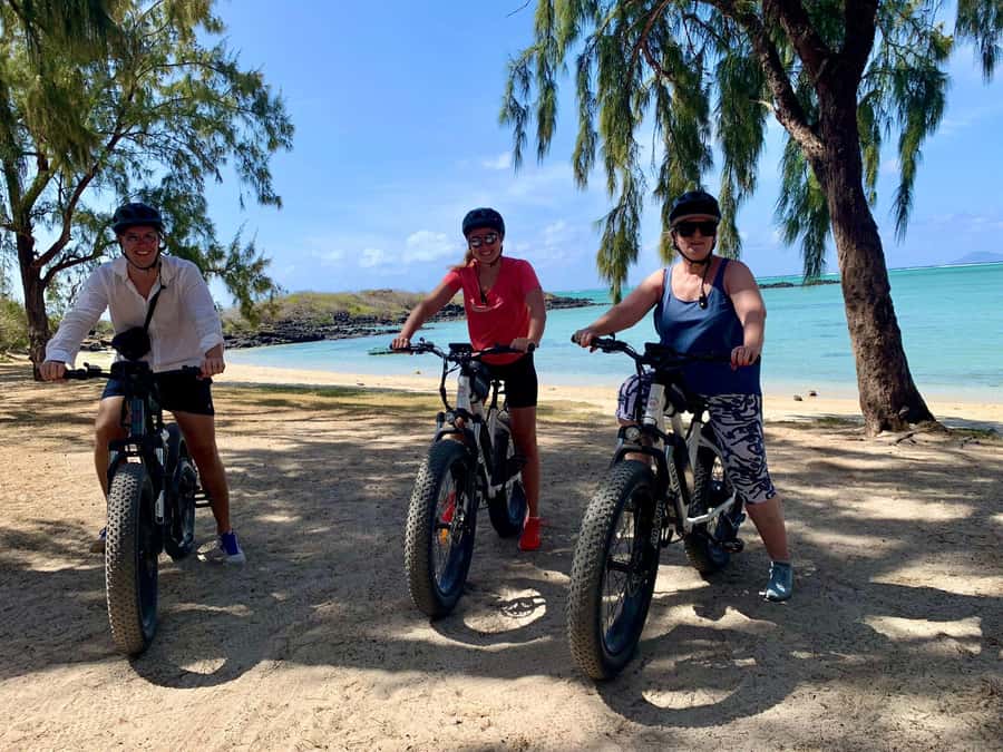 Authentic North East Coast E-bike Guided Tour - Starting at Storm E-bikes Tours