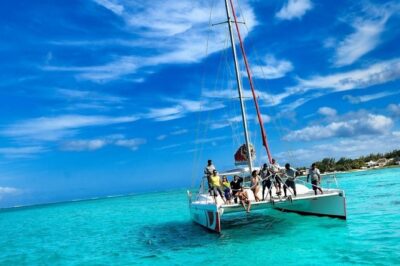 Catamaran Adventure Full Day: Ile aux cerfs,GRSE Waterfall,Snorkeling &BBQ Lunch