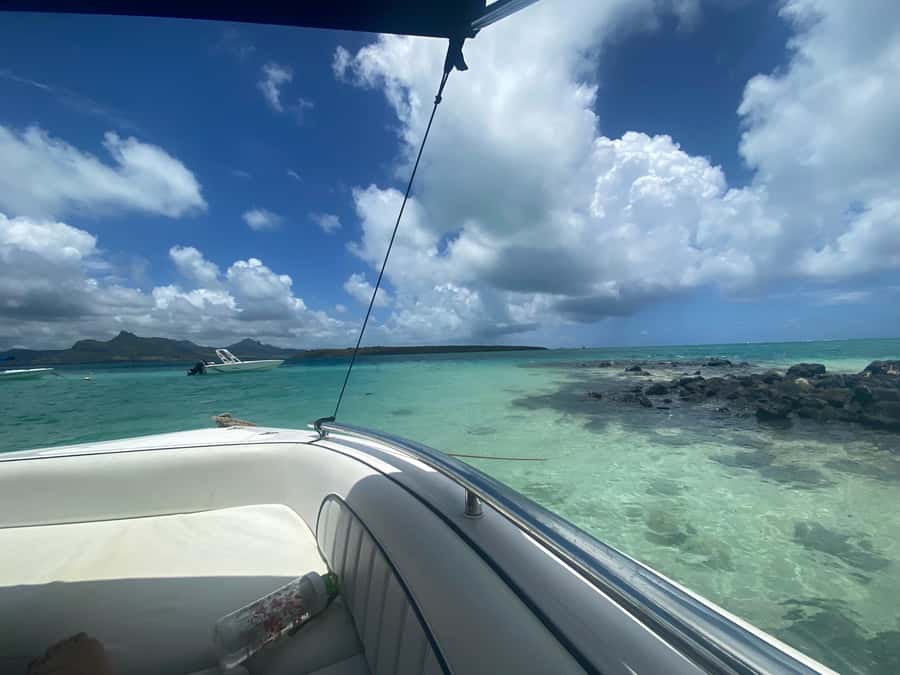 Day Trip at Ile aux Cerfs and other Gems of the South. - What is included and what costs extra