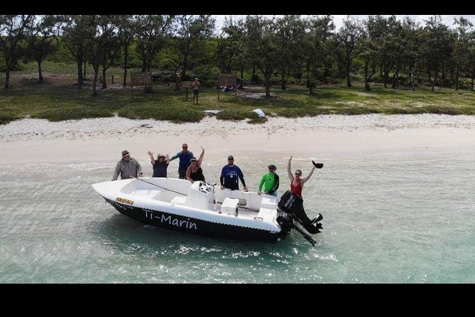 Fishing Trips. Popping, jigging, big game, live bait - Who will enjoy this Rodrigues charter most