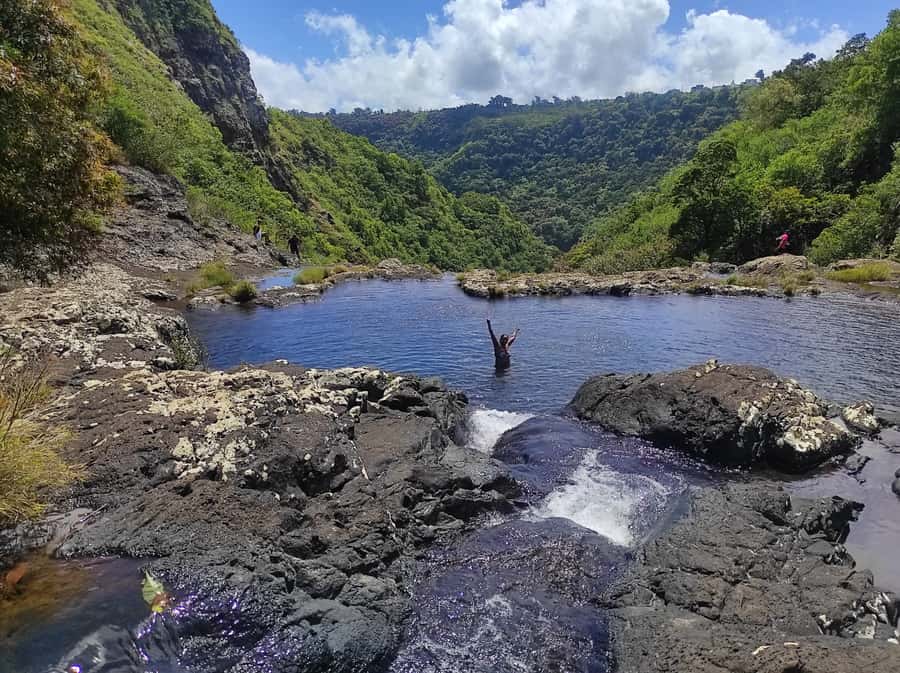 From Quatre Cocos: Tamarind Falls Hiking Day Trip - A guide-led look at Mauritian nature