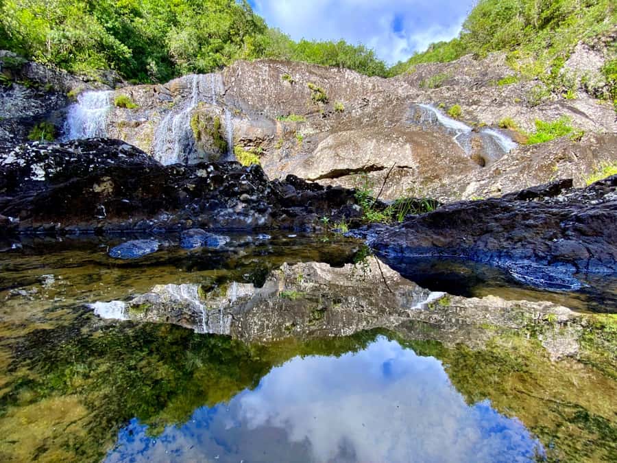 From Quatre Cocos: Tamarind Falls Hiking Day Trip - Practical ways to prepare