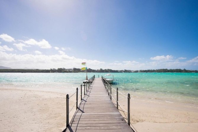 Full Day at Ile Des Deux Cocos - Reaching Ile Des Deux Cocos from Blue Bay