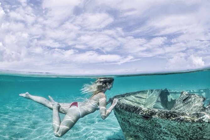 Full Day at Ile Des Deux Cocos - The glass-bottom boat for a no-swim option