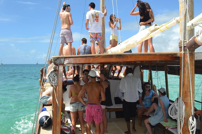 Full day private charter to ile aux cerfs including lunch with Sirene D'or - Why this private charter works for a full day on the water