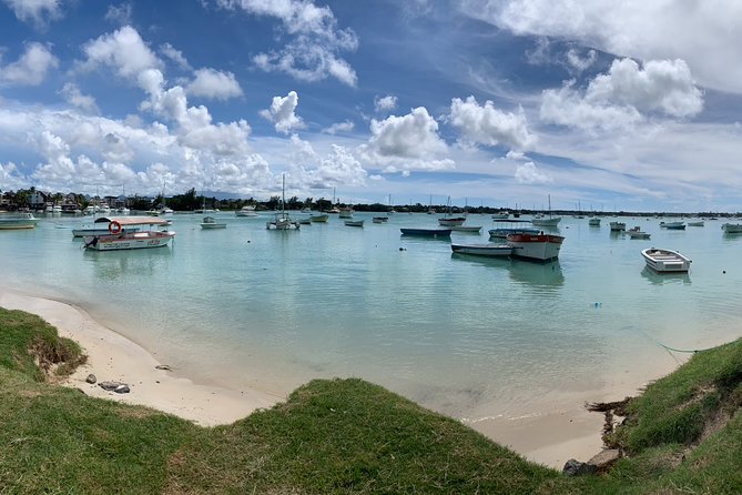 Full Day Private custom Tour with Drive-Guide in Mauritius - Inside the private car for eight hours