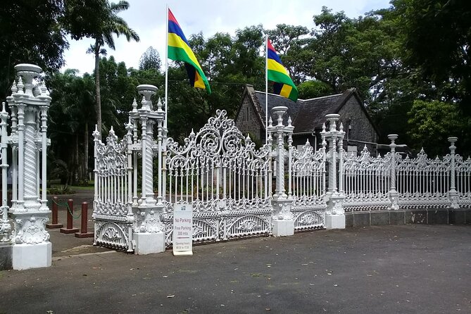 Full Day Private Tour in the North of Mauritius - Sir Seewoosagur Ramgoolam Botanical Garden