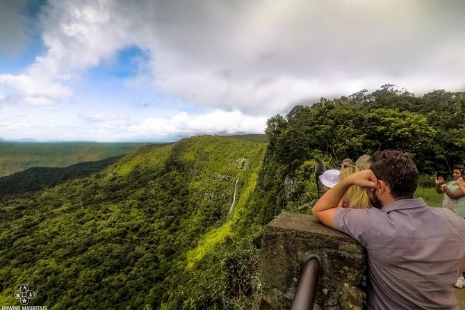 Full-Day Scenic South West Tour, ALL INCLUSIVE Day Trip, Private SUV Car, Guide - Albion Lighthouse and the end of the day