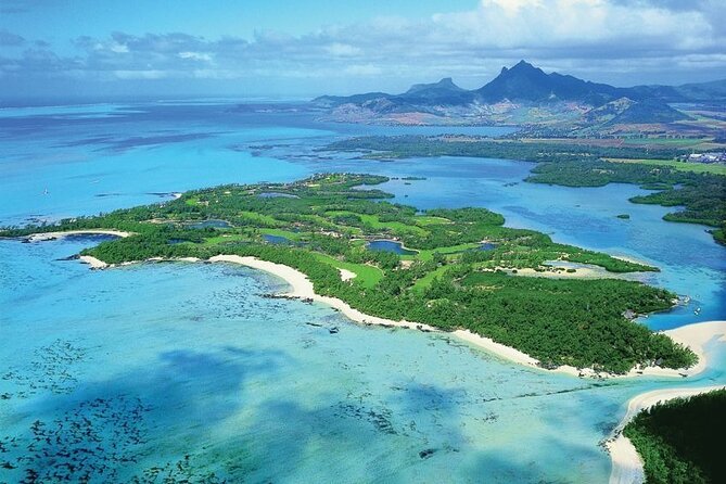 Full Day Shared Speed Boat in Ile Aux Cerfs Lunch & Transfer incl - Who should book this Île aux Cerfs outing?