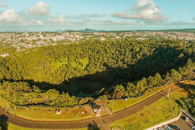 Full-Day South Tour of Mauritius, ALL INCLUSIVE Day Trip, Private SUV Car, Guide - Ship models and shopping in Curepipe