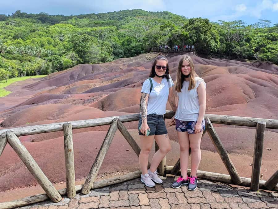 Full day tour personal chauffeur - Gardens, markets, food, and scenic stops
