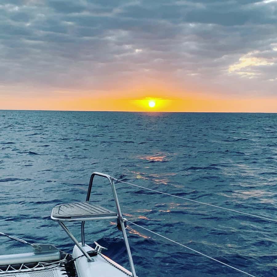 Grand Baie: Cocktail & Sunset Catamaran Cruise - Why this Grand Baie sunset sail works so well