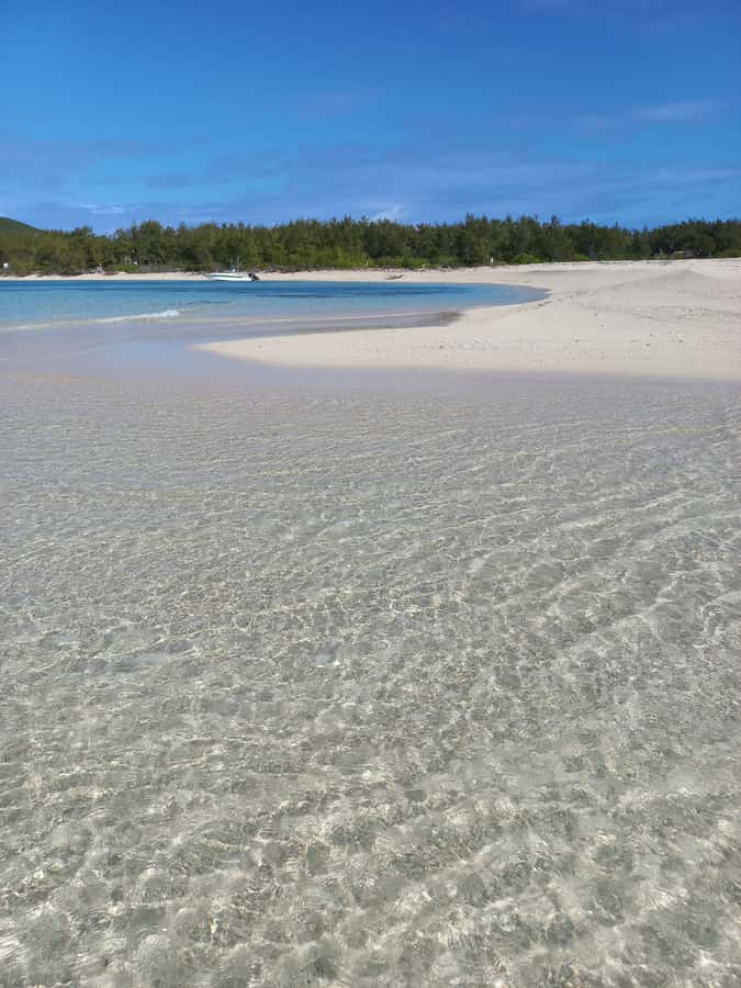 Grand Baie: Three Islands Private Boat Trip and Beach BBQ - Price, cancellation, and practical planning