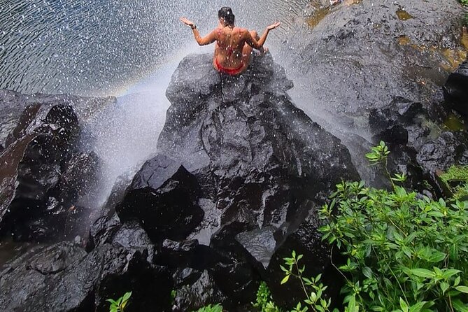 Guided Hiking The 7 WATERFALLS with relaxing car tour in the end - Five waterfalls near Henrietta