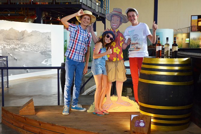 Historical Guided Day Tour : City - Sugar World - Botanical Garden - Caudan Waterfront and the two-hour Port Louis pause