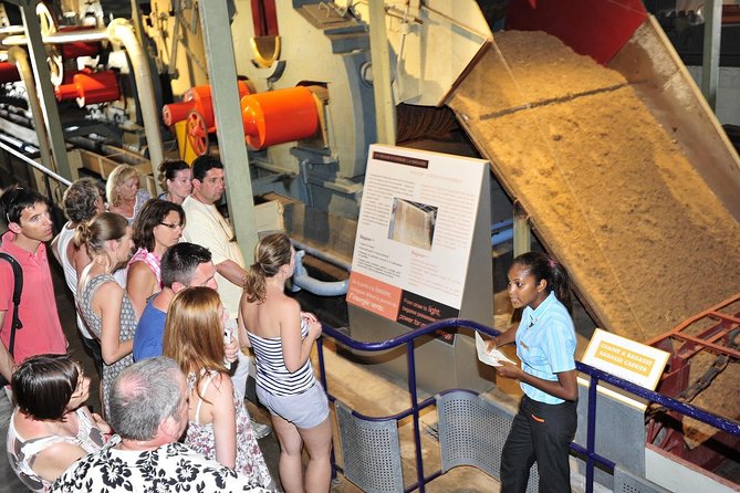 Historical Private Guided Tour, City-SugarWorld-Botanical Garden - Min.2 persons - Pamplemousses Botanical Garden, with time for the small details