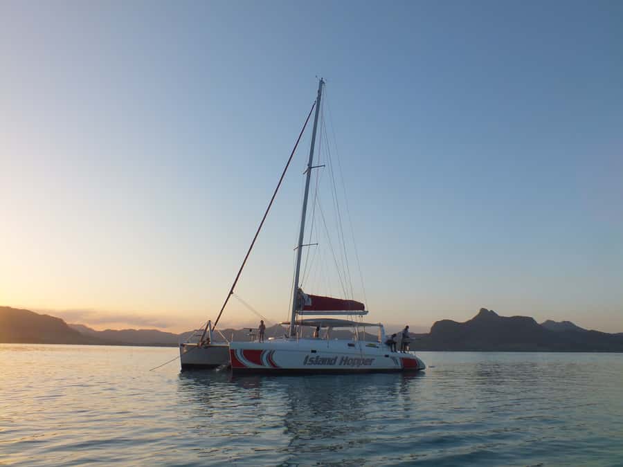 Ile aux Aigrettes: Private Sunset Cruise Tour - Meeting at Pointe Jerome near Mahebourg