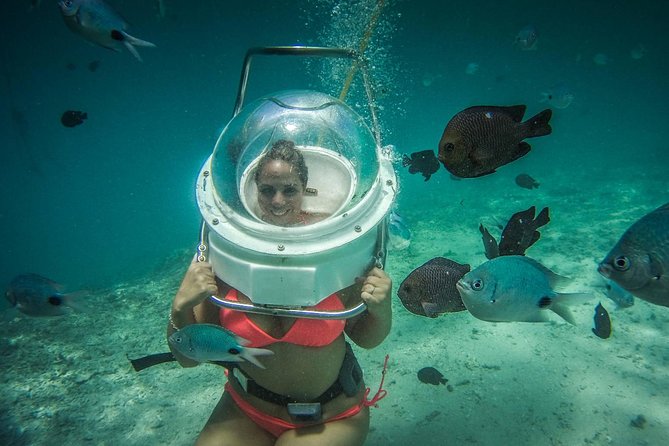 Ile aux Cerf: Speed boat with Parasailing & Tube Riding and Lunch - Tube riding for the fastest burst of fun