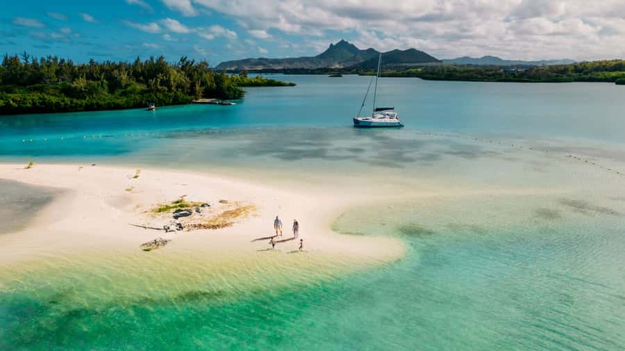Ile Aux Cerfs: Catamaran Cruise, island, waterfalls, Lunch - Sailing from Trou d’Eau Douce along the east coast