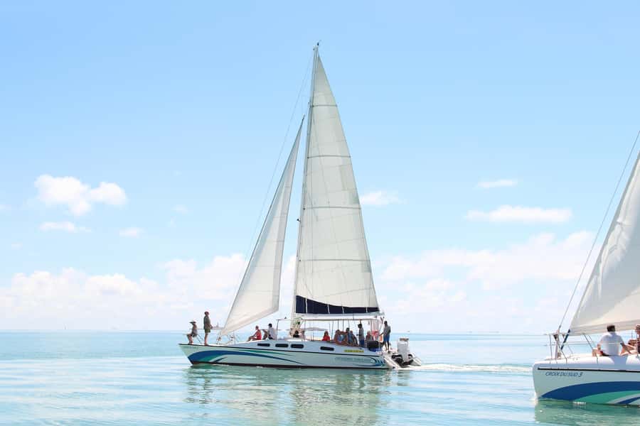 Ile Aux Cerfs Catamaran Cruise sailing from Mahebourg - Who will enjoy this catamaran day?