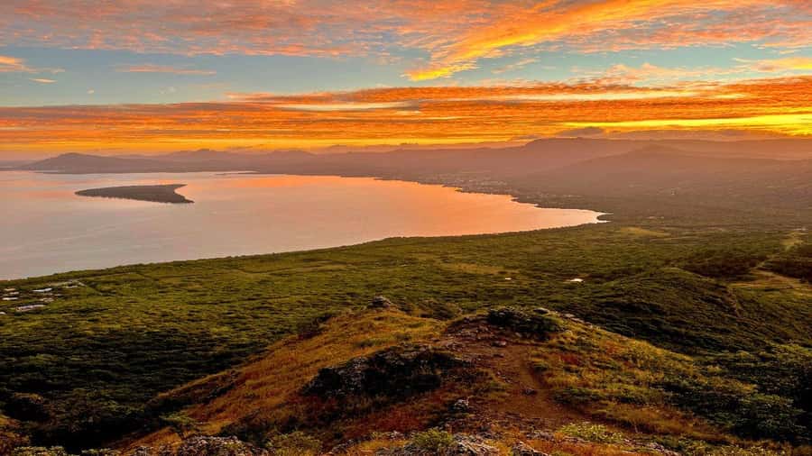 Le Morne Brabant Sunrise Hike - What to pack for the four hours