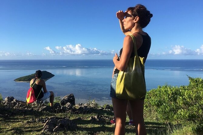 Le Morne Brabant Sunrise Hike - Meeting at Wapalapam, then driving six kilometers