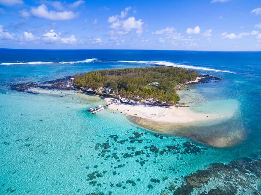 Mahebourg: L'île des Deux Cocos Island Boat Tour with Lunch - Key points to know before booking