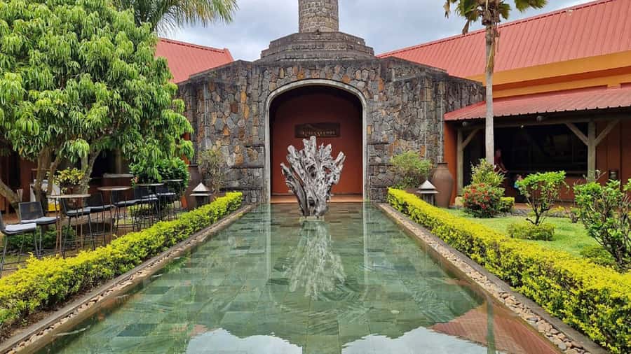 Mauritius: 3 Days Private Authentic Tour with hidden gems - What this three-day route does well