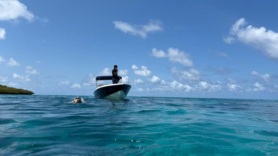Mauritius 5 Islands Hopping Tours - PRIVATE BOAT - What the $471 private price really buys you