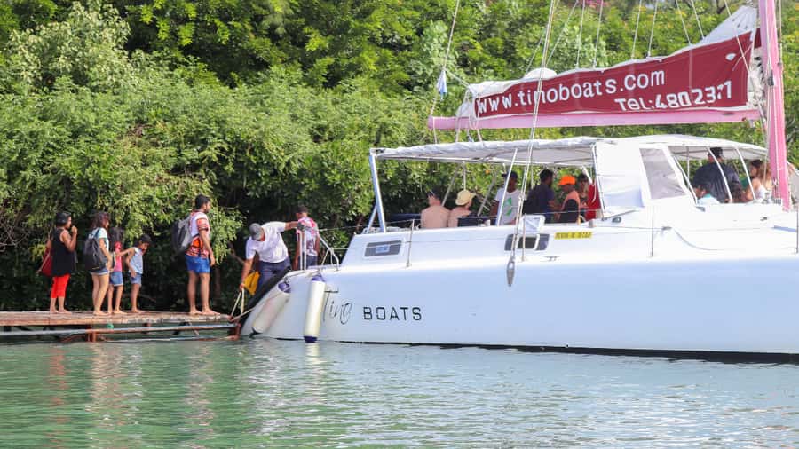Mauritius: Catamaran Day Cruise to lle aux Cerfs with Lunch - Sailing from Trou d’Eau Douce