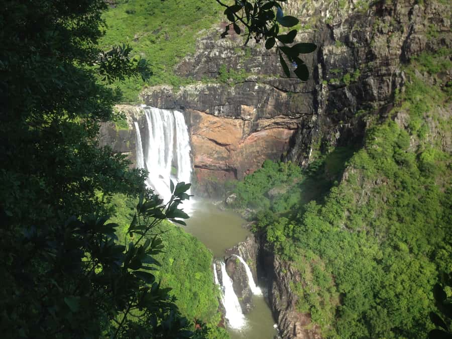 Mauritius: Full Canyon Tamarind Falls 5-Hour Hike - What to pack for the waterfall route
