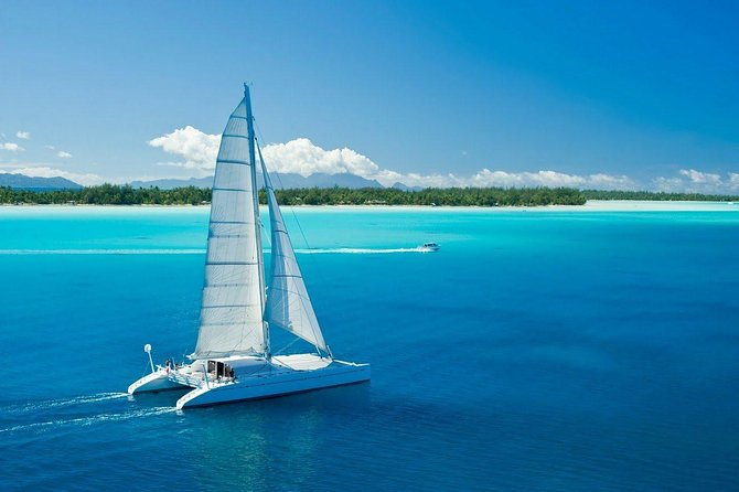 Mauritius : Full day All inclusive Ile aux cerfs Catamaran cruise - From your hotel to Pointe Jerome