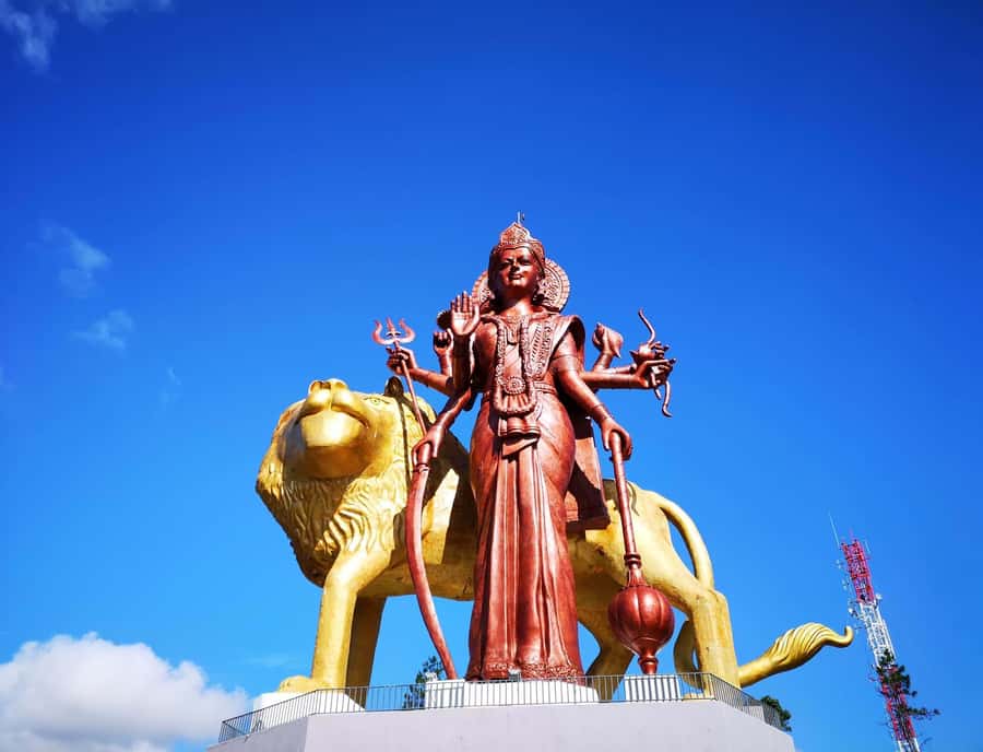 Mauritius: Guided Trip to the Southwest with Safari Tour - Ganga Talao and the giant Shiva statue