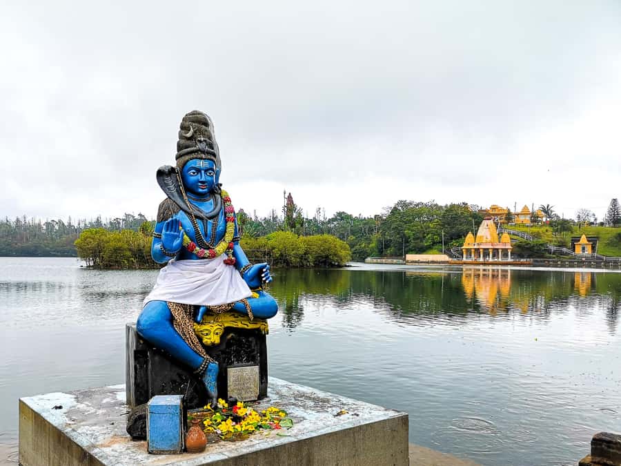 Mauritius: Guided Trip to the Southwest with Safari Tour - Alexandra Falls and the green valley