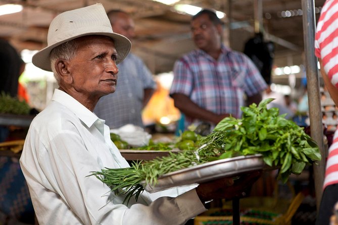Mauritius Half Day City Tour(All Region) - Central Market: the best taste of daily life