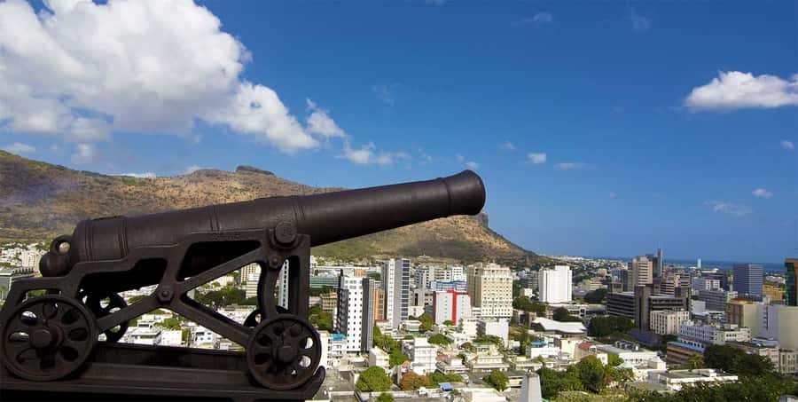 Mauritius: North Tour with Tea Tasting & Oceanarium Visit - Port Louis Market is the day’s liveliest stop