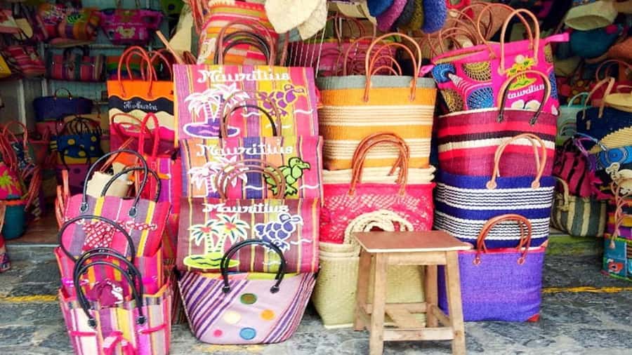 Mauritius: Northern Tour w/Port Louis Market, Temple & Beach - One day, many sides of northern Mauritius