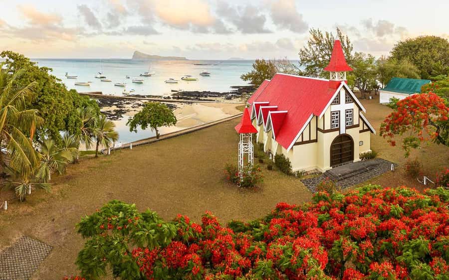 Mauritius: Port Louis and Northern Highlights Full-Day Trip - Fort Adelaide and the first view of Port Louis