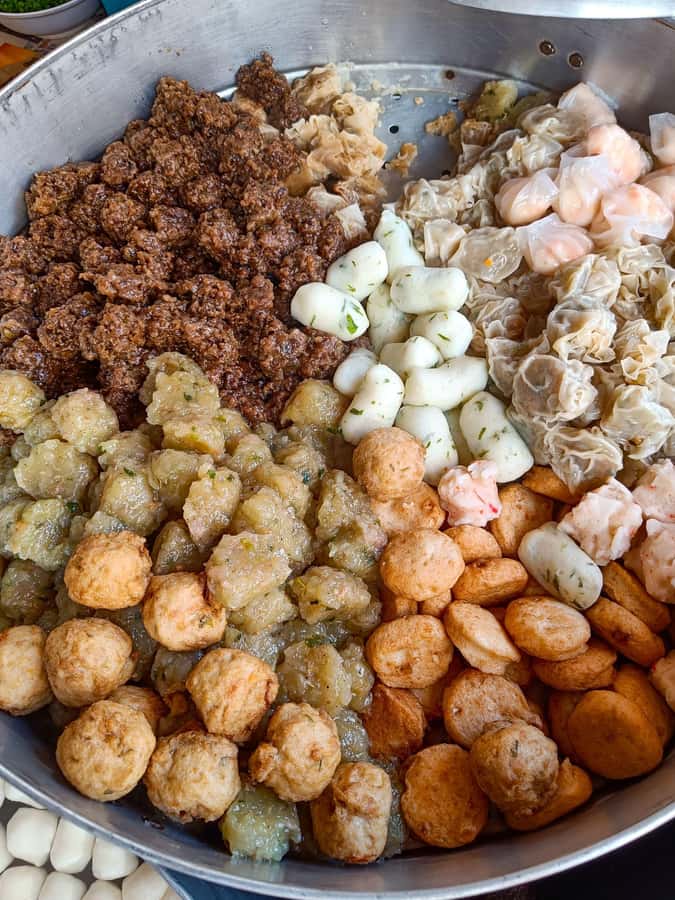 Mauritius: Port Louis / China Town Food & Culture Tour - Inside the Central Market