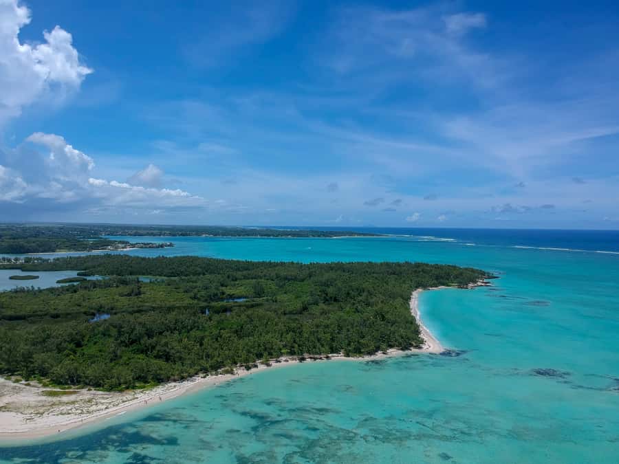 Mauritius: Private 5 Island Tour with Ile aux Cerfs - Ile aux Cerfs: sand, water, and the first big stop
