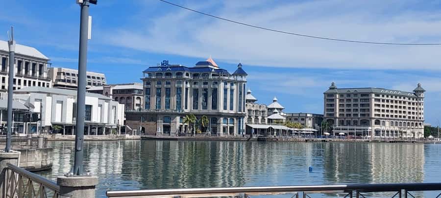 Mauritius: Private Full-Day North Tours - Citadel Fort and the first view of Port Louis