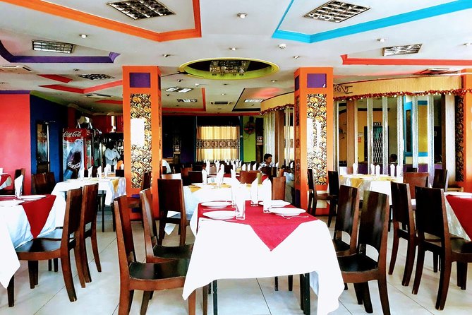 Mauritius Private Night Tour: Romantic dinner, Entertainments & Night lounge - Starting with a three-course Mauritian dinner