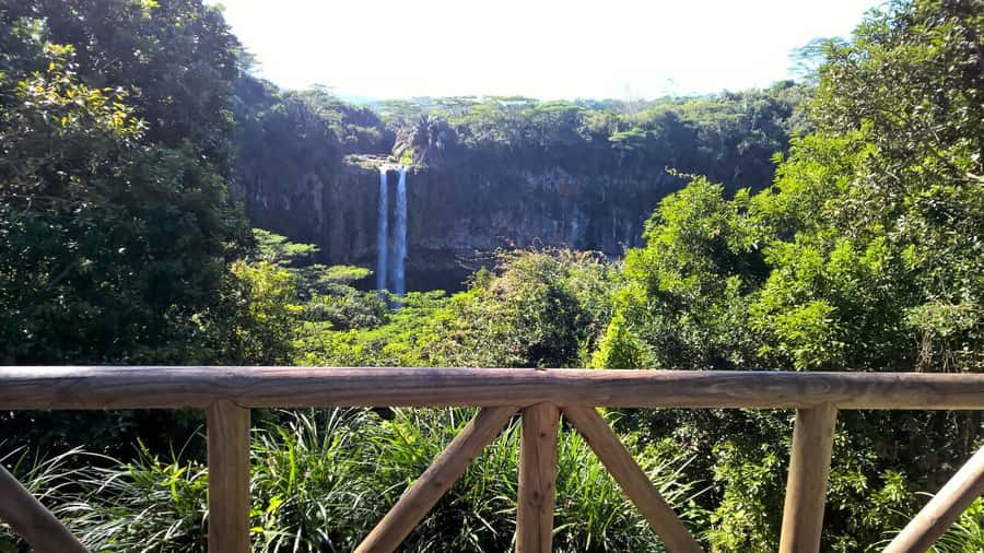 Mauritius: Private South Side and Dolphin Adventure Tour - Key points at a glance
