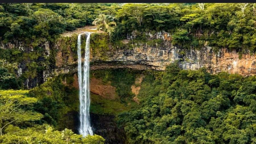 Mauritius: private southwest tour - Grand Bassin, Ganga Talao, and Mauritius’s Hindu traditions