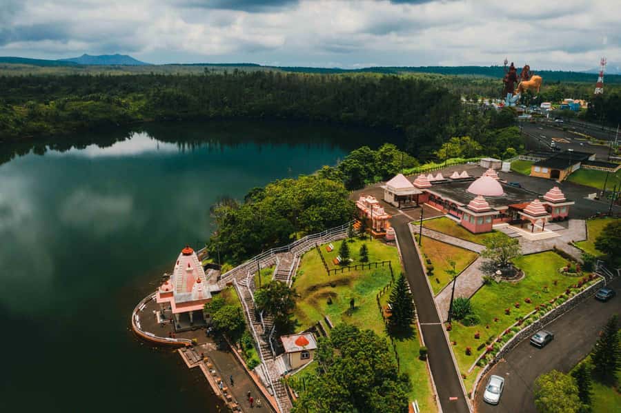 Mauritius: Private Southwest Tour with Pickup - Mare aux Vacoas and the road into the highlands